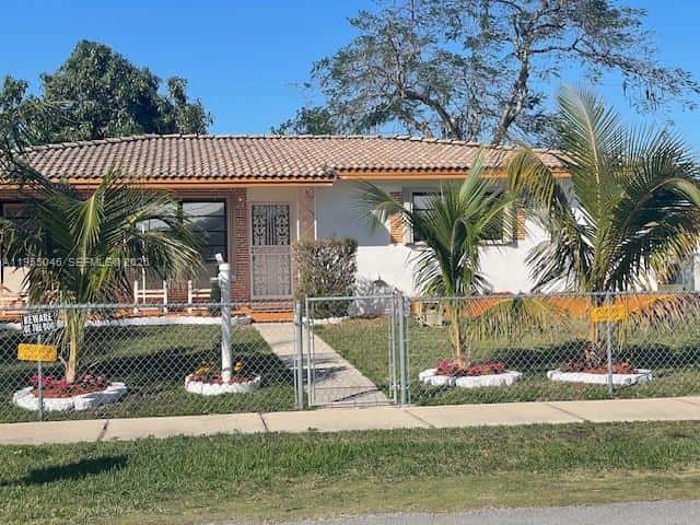 11775 SW 173rd Ter, Miami FL 33177