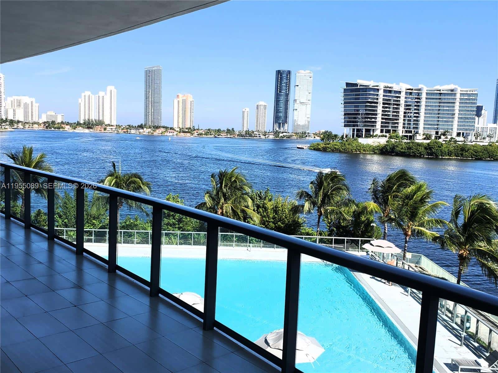 3300 NE 188th St # 315, Aventura FL 33180