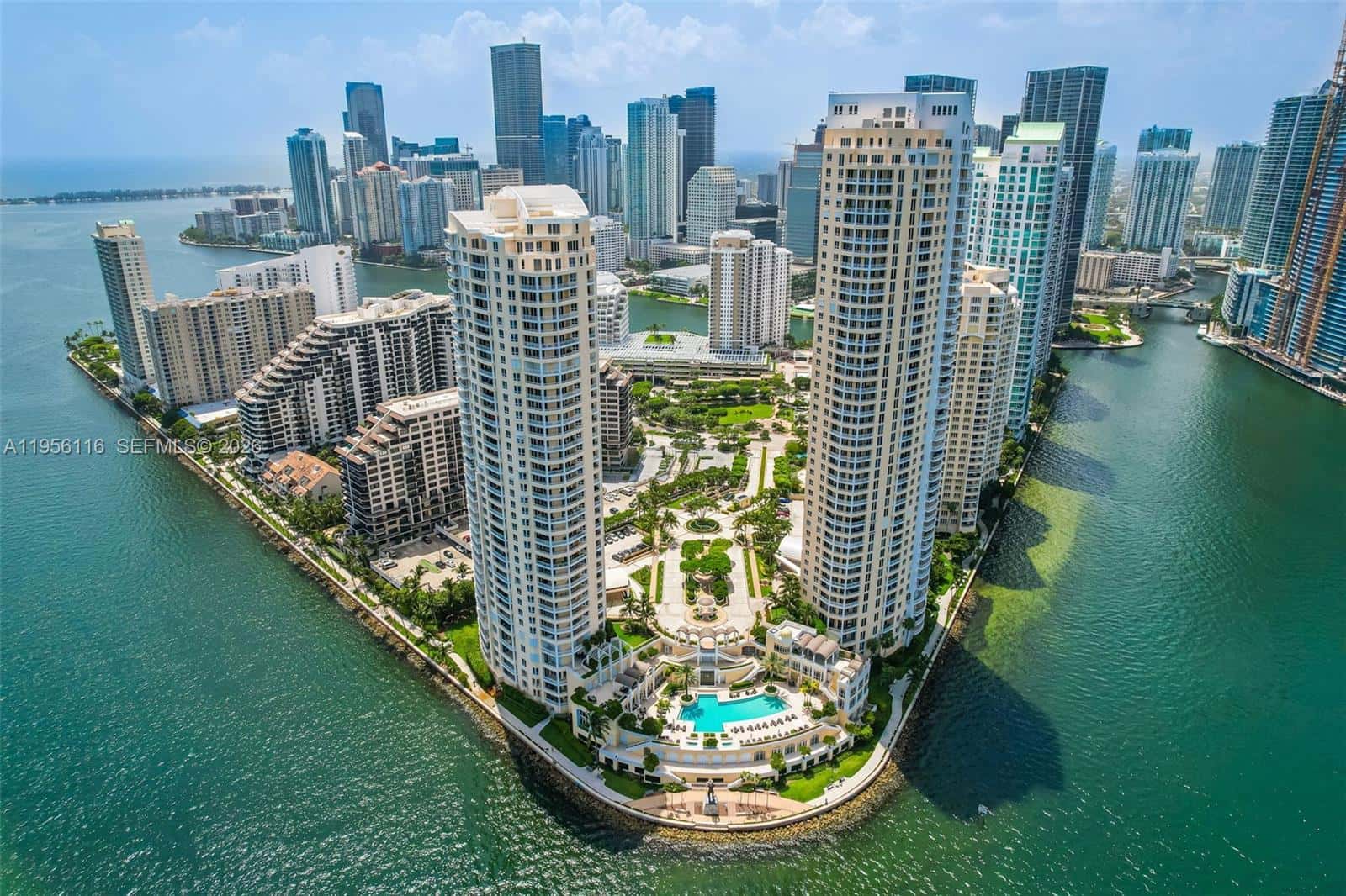 808 Brickell Key Dr # 1808, Miami FL 33131
