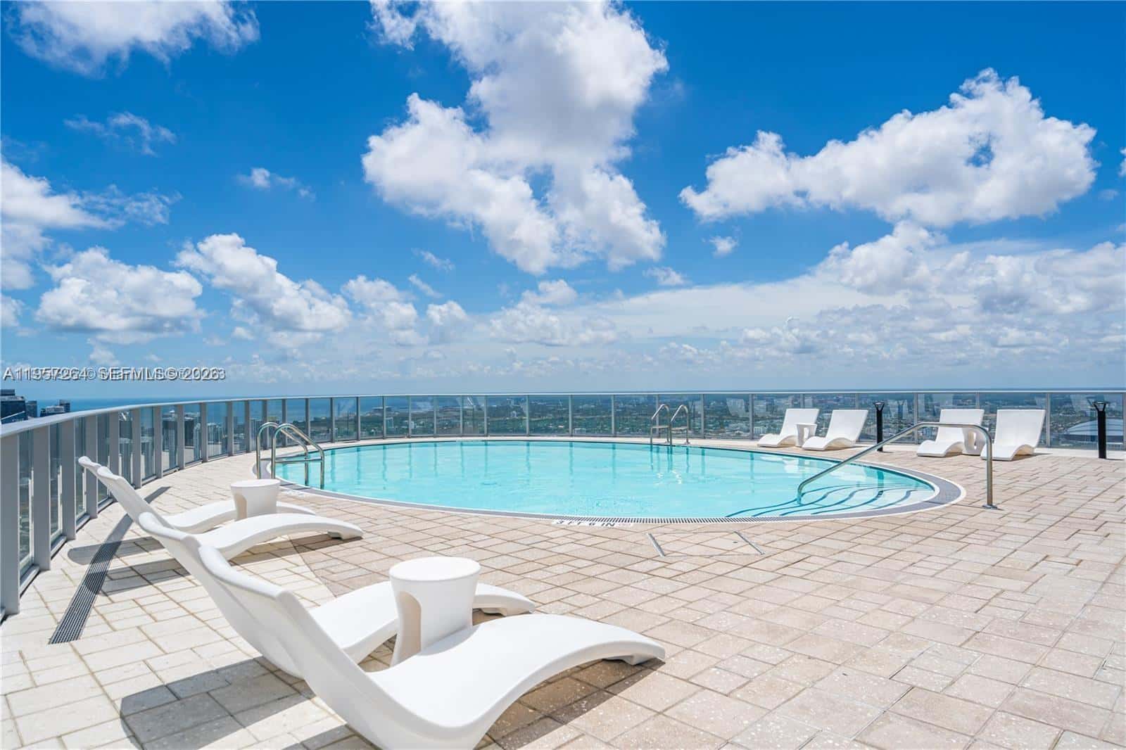 851 NE 1st Ave # 4302, Miami FL 33132
