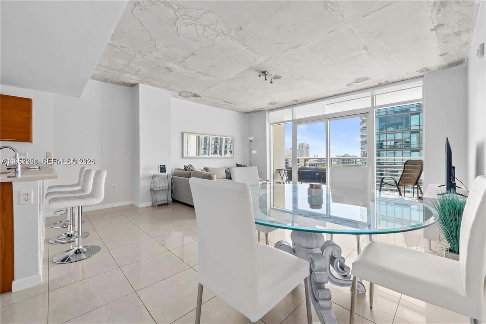 3250 NE 1st Ave # 917, Miami FL 33137
