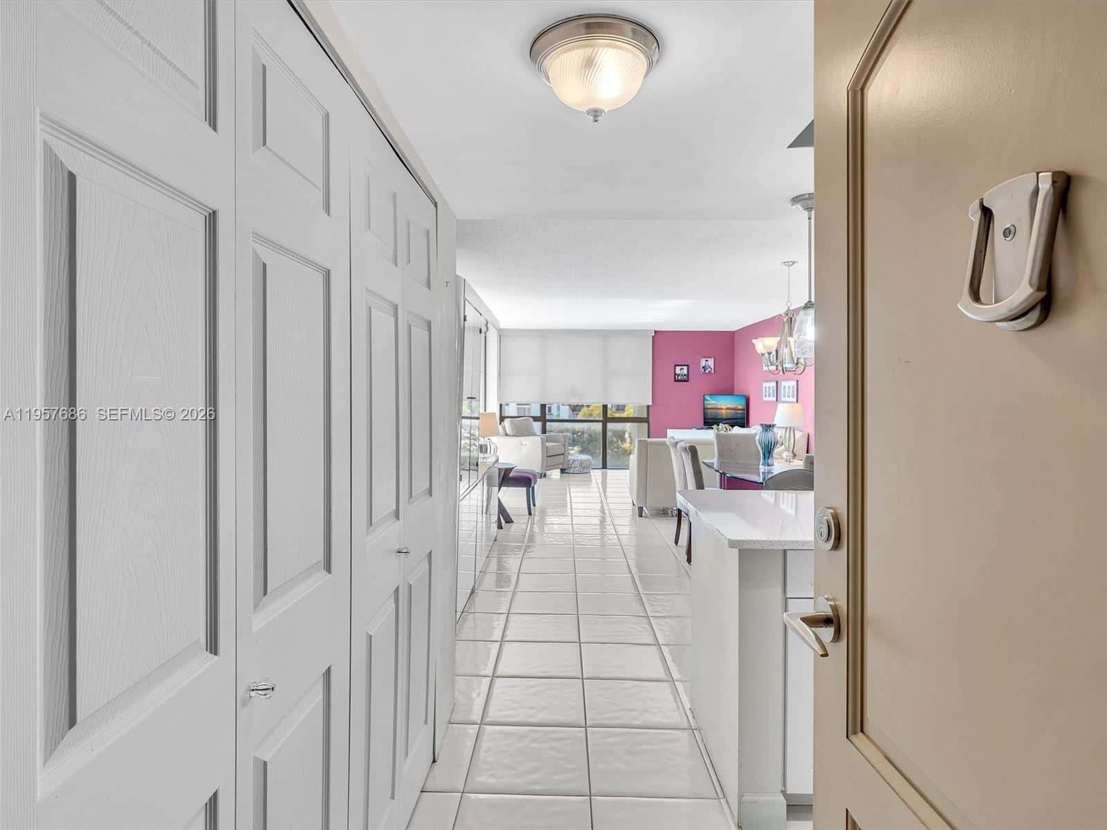3675 N Country Club Dr # 609, Aventura FL 33180