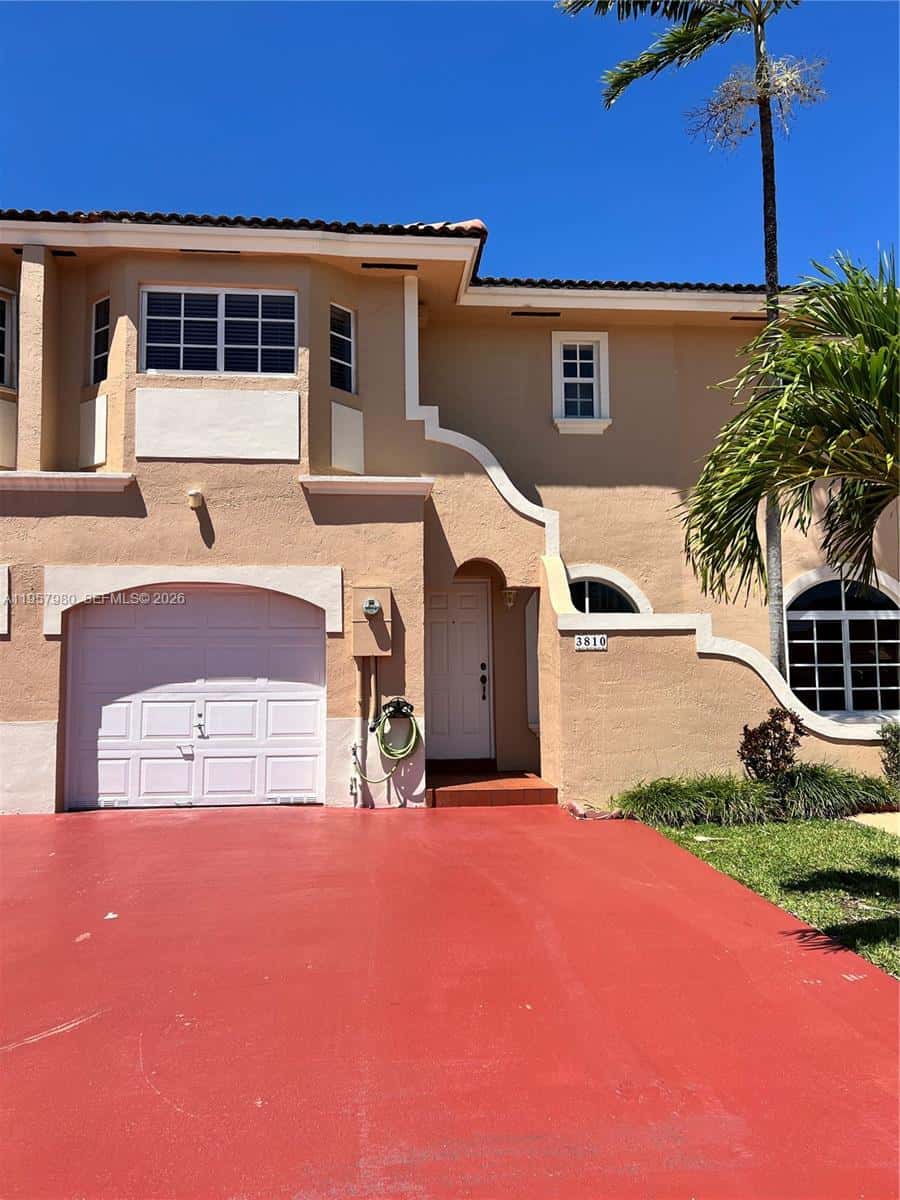3810 SW 153rd Pl, Miami FL 33185