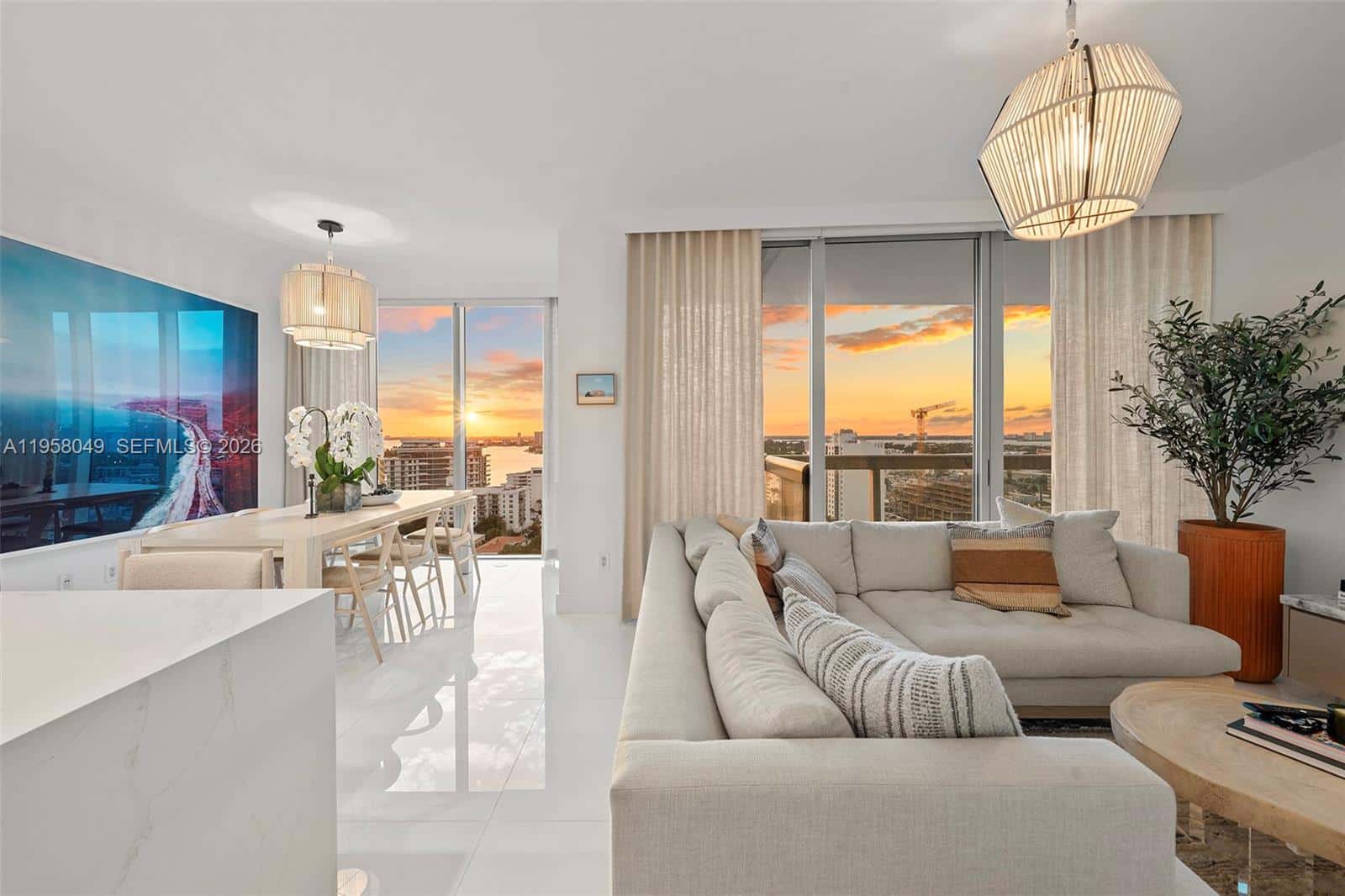 6899 Collins Ave # 1810, Miami Beach FL 33141