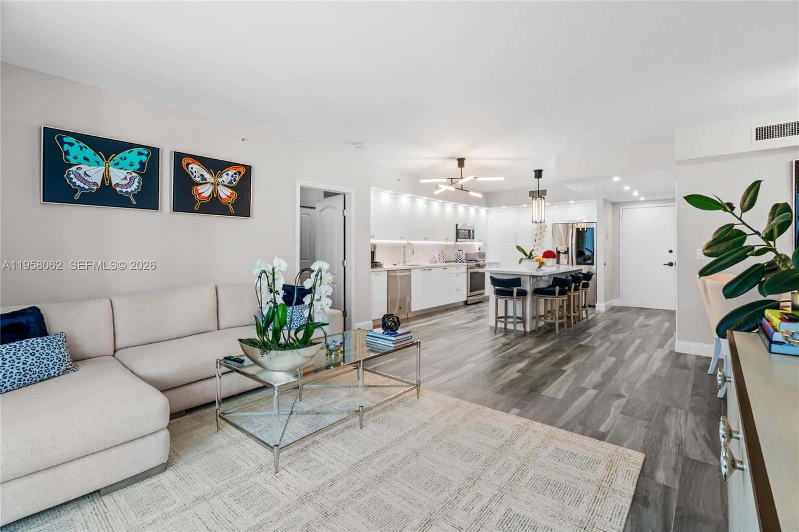 17555 Atlantic Blvd, Sunny Isles Beach FL 33160