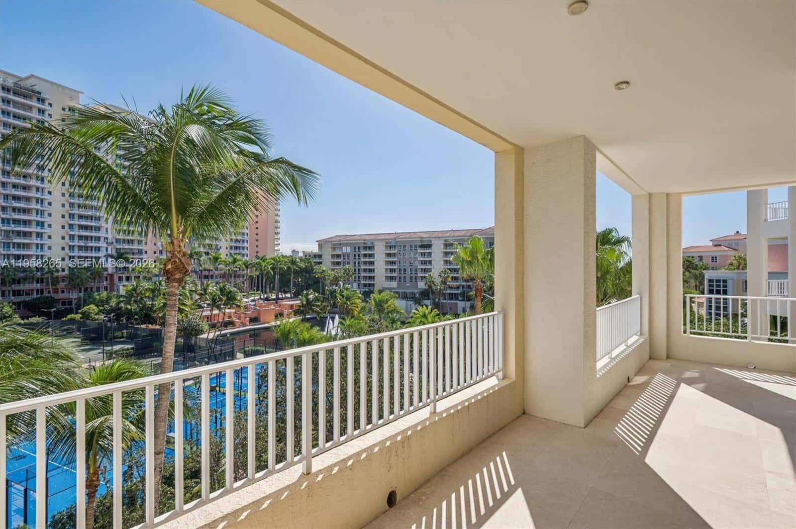 717 Crandon Blvd # 507, Key Biscayne FL 33149