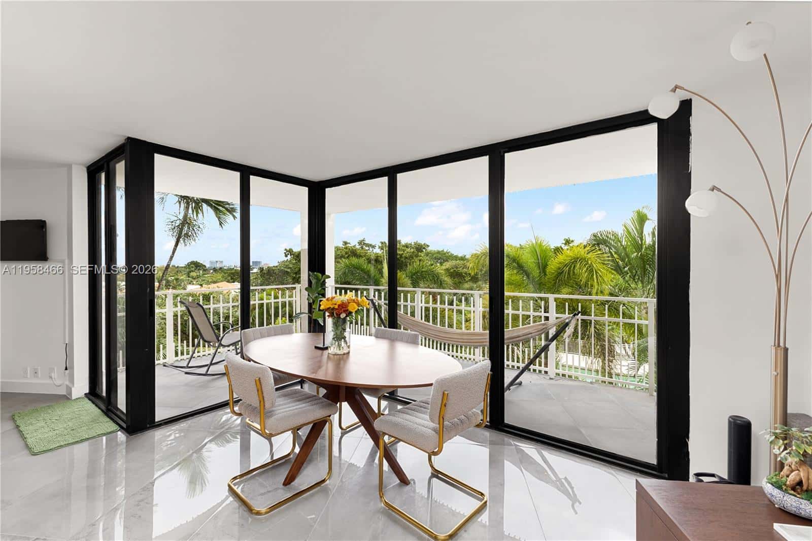 1000 Quayside Ter # 506, Miami FL 33138