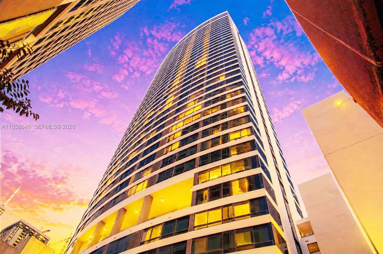 225 N Miami Ave # 2508, Miami FL 33128
