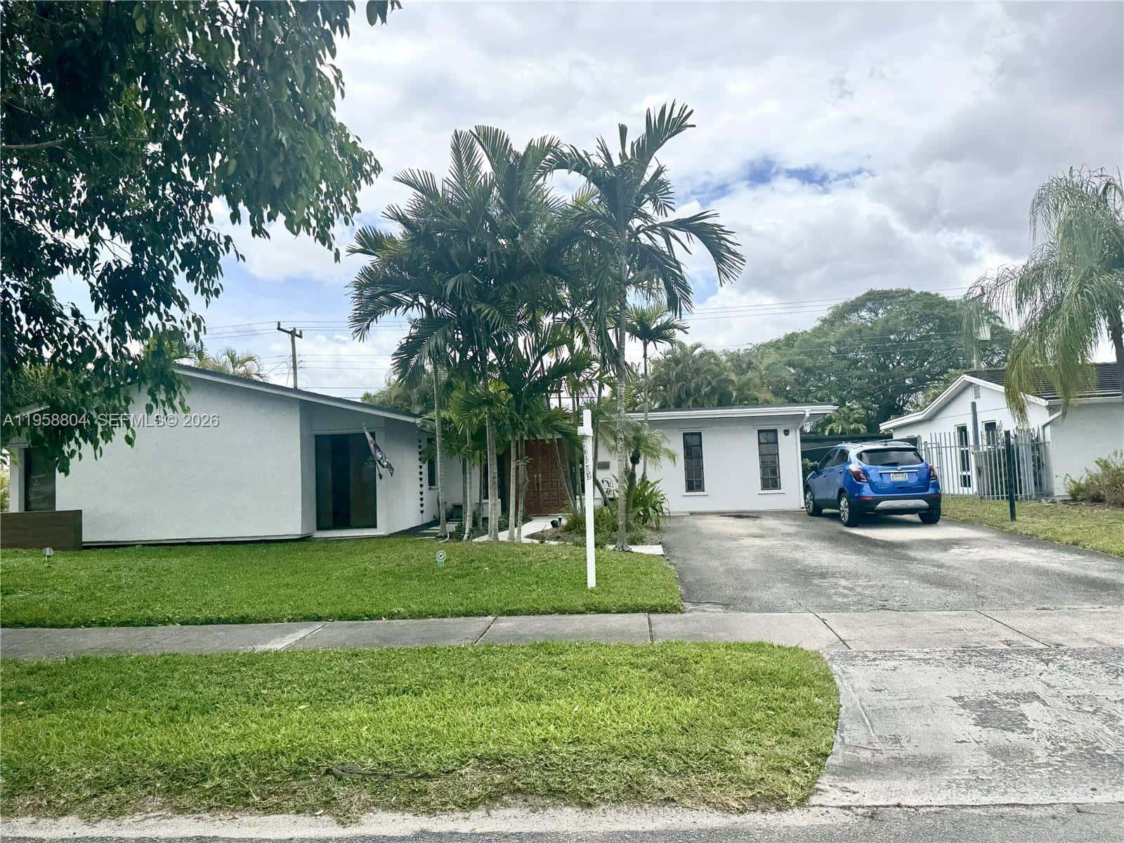 3860 SW 121st Ave, Miami FL 33175
