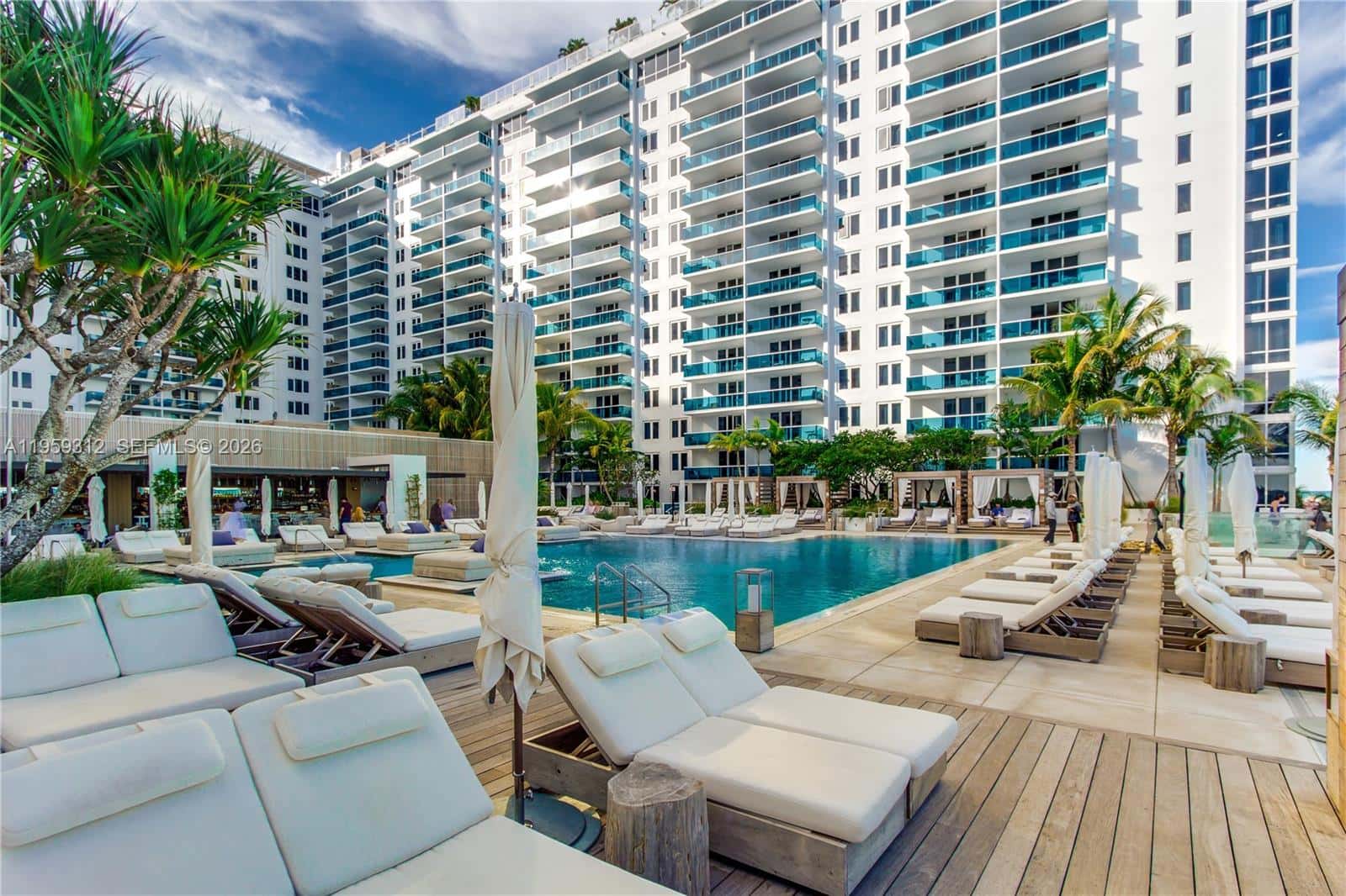 102 24th St # 1206, Miami Beach FL 33139
