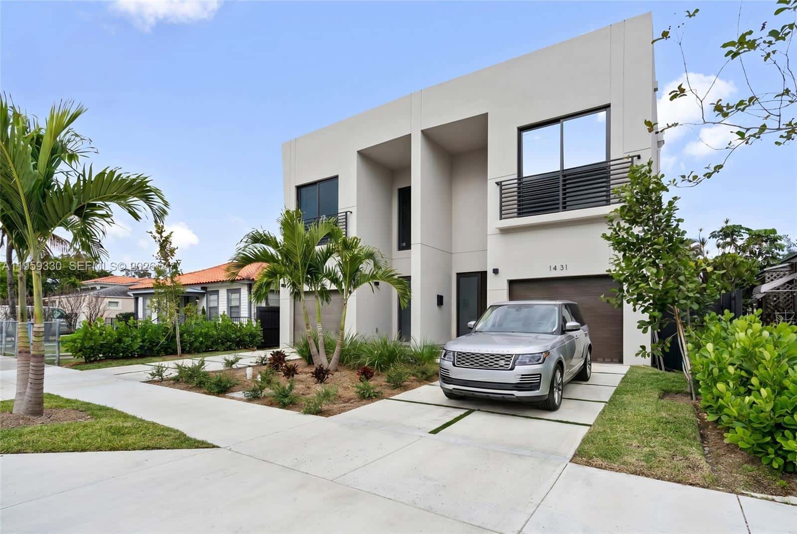 1431 SW 20th St, Miami FL 33145