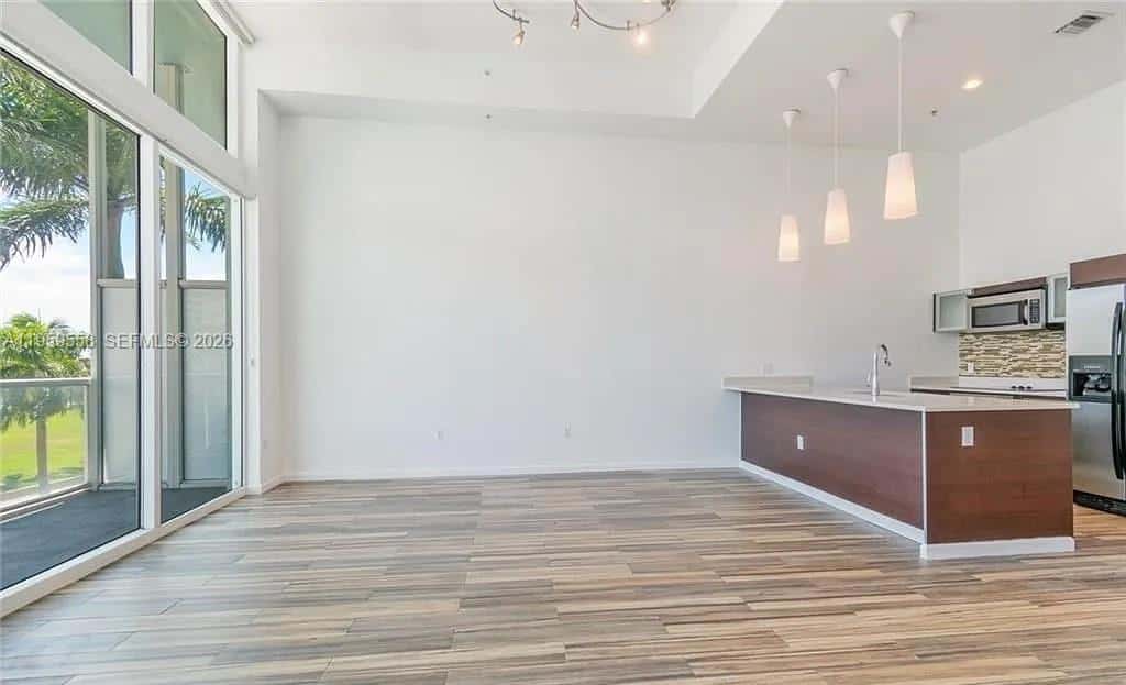 1900 N Bayshore Dr # 506, Miami FL 33132