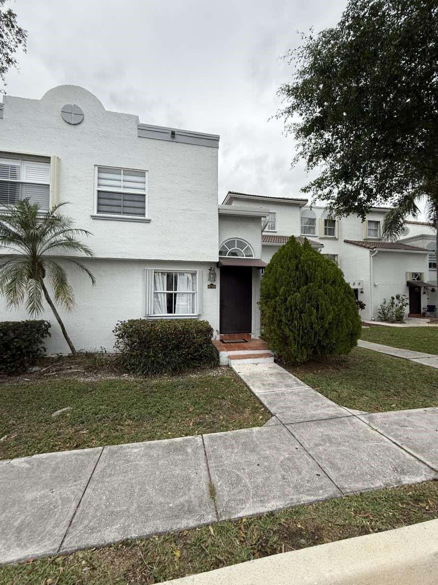 4740 NW 97th Place # 227, Doral FL 33178