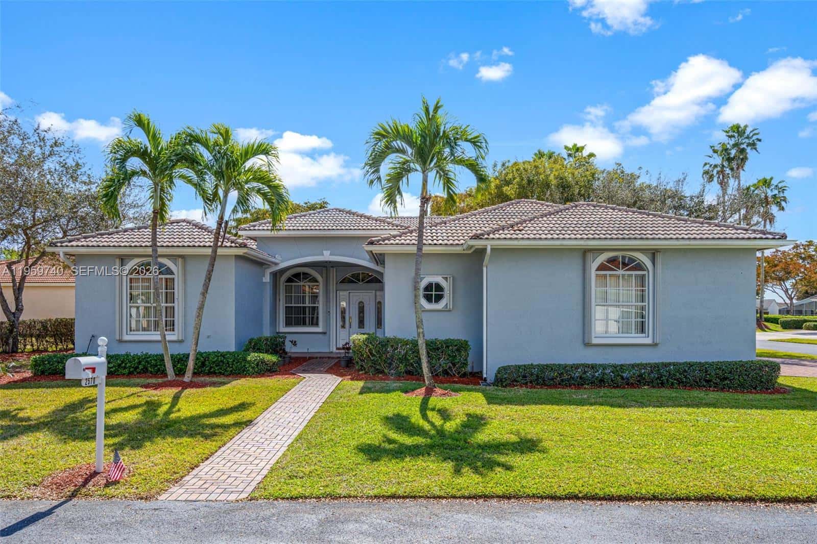 2570 SE 4th Pl, Homestead FL 33033