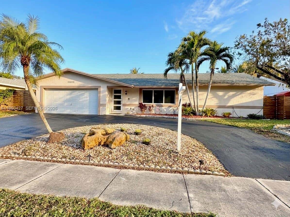 11600 SW 113th Pl, Miami FL 33176