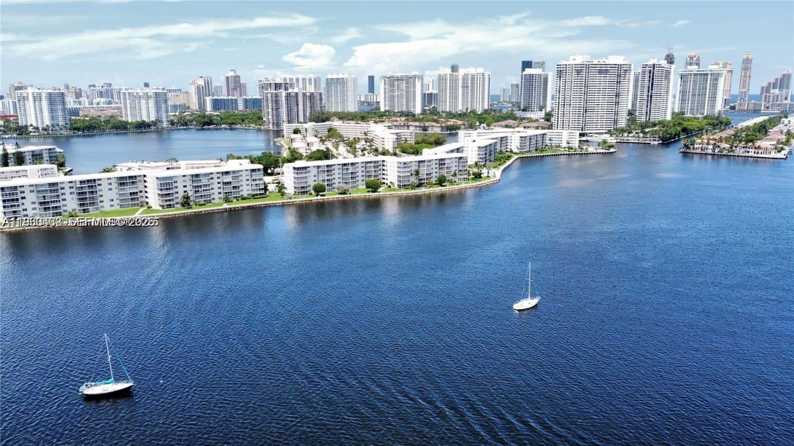 2903 Point East Dr # K611, Aventura FL 33160