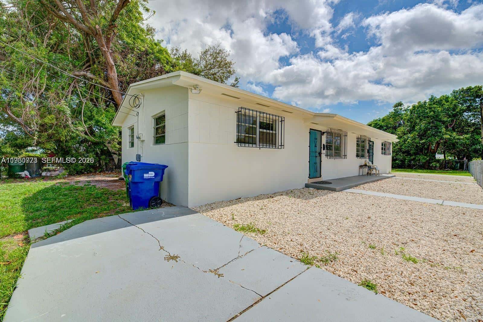 9391 NW 5th Ave # 9393, Miami FL 33150