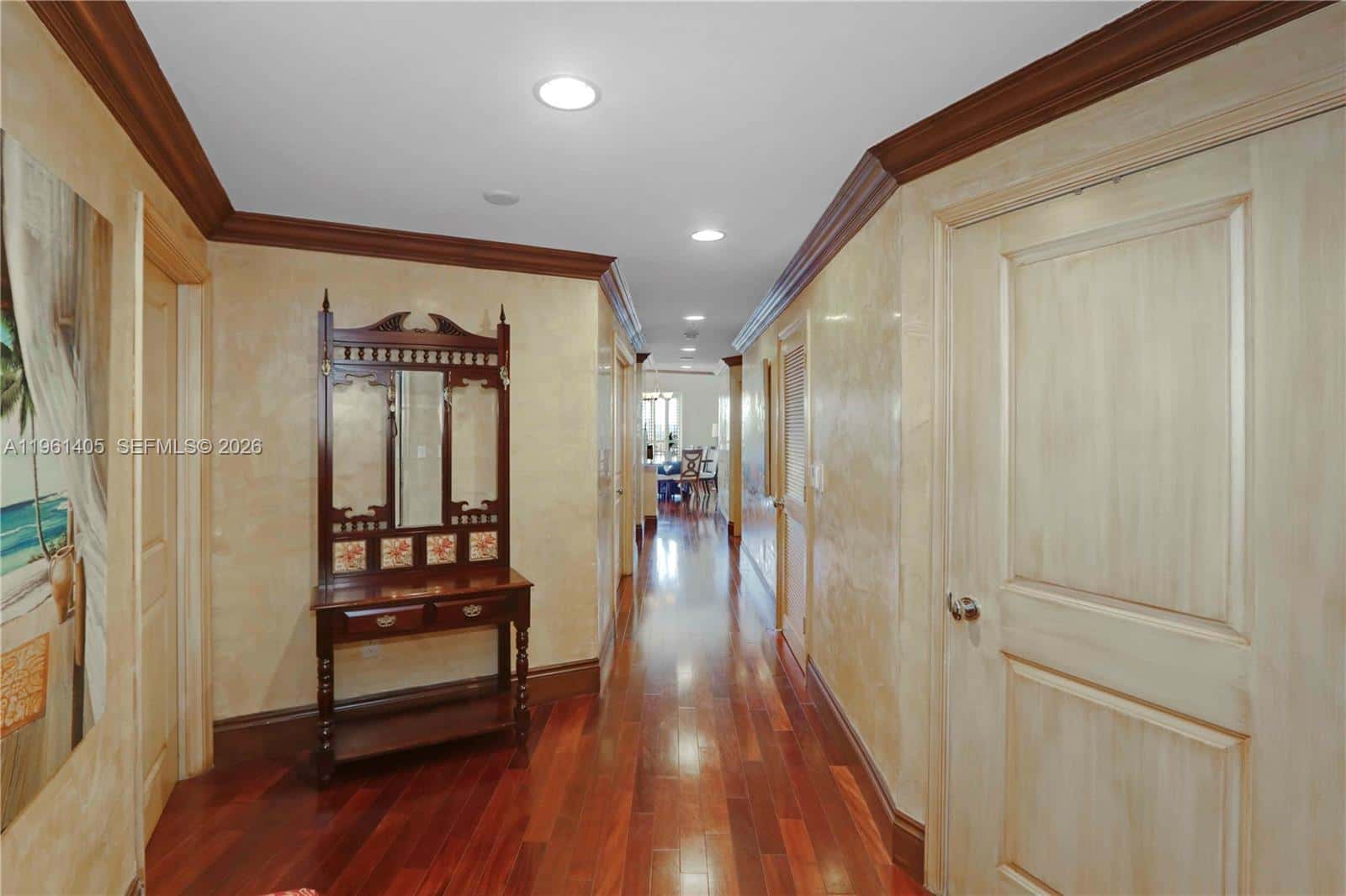 10 Aragon Ave # 1216, Coral Gables FL 33134