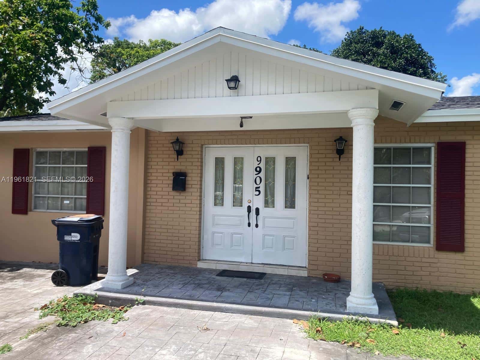 9905 Marlin RD, Cutler Bay FL 33157