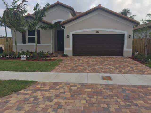 11842 SW 253rd Ter, Homestead FL 33032