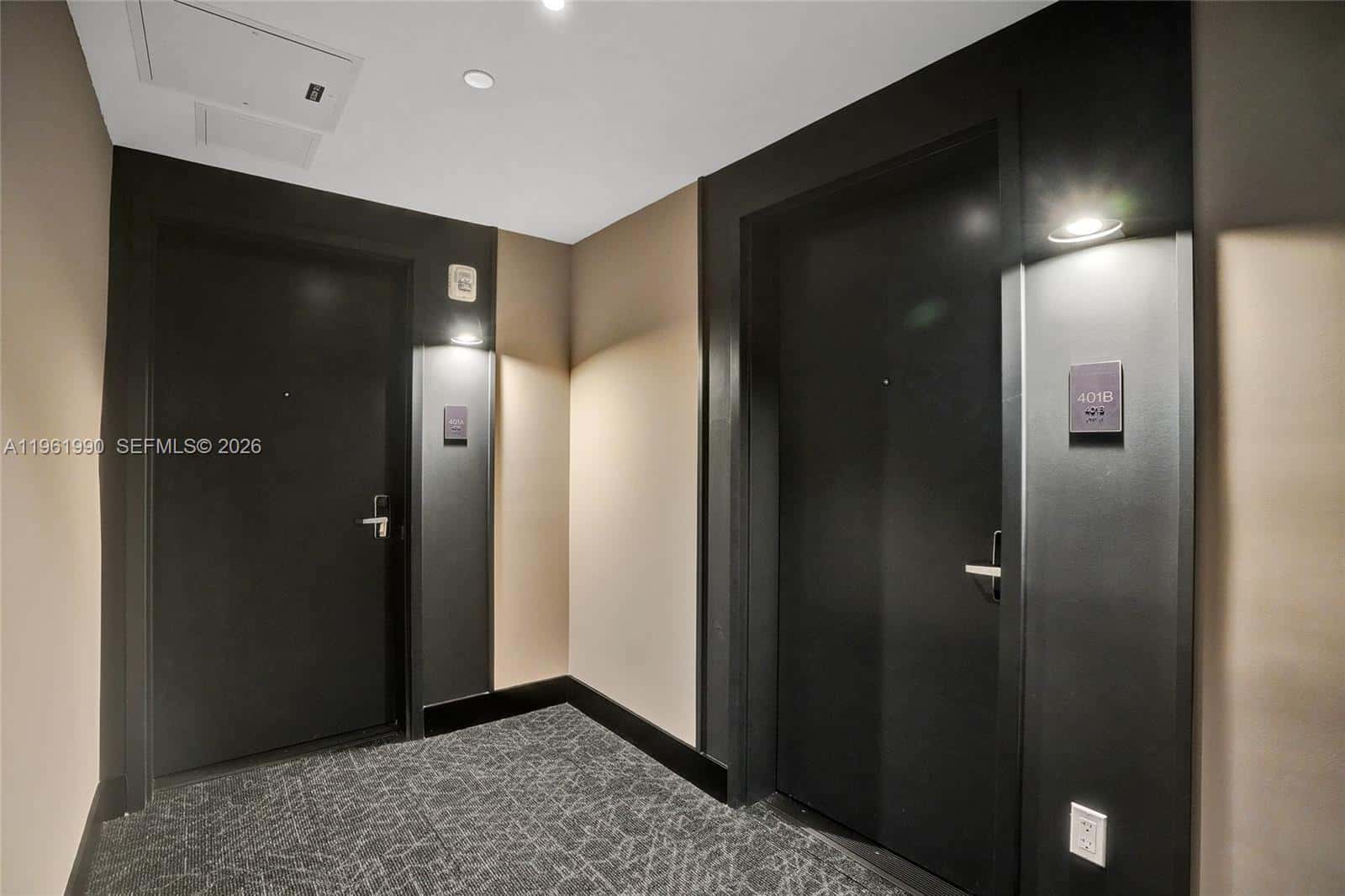 121 NE 5th Street # 401B, Miami FL 33132
