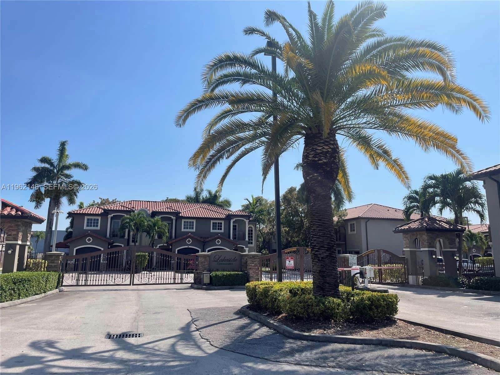 16811 NW 14th Ave # 16811, Miami Gardens FL 33169
