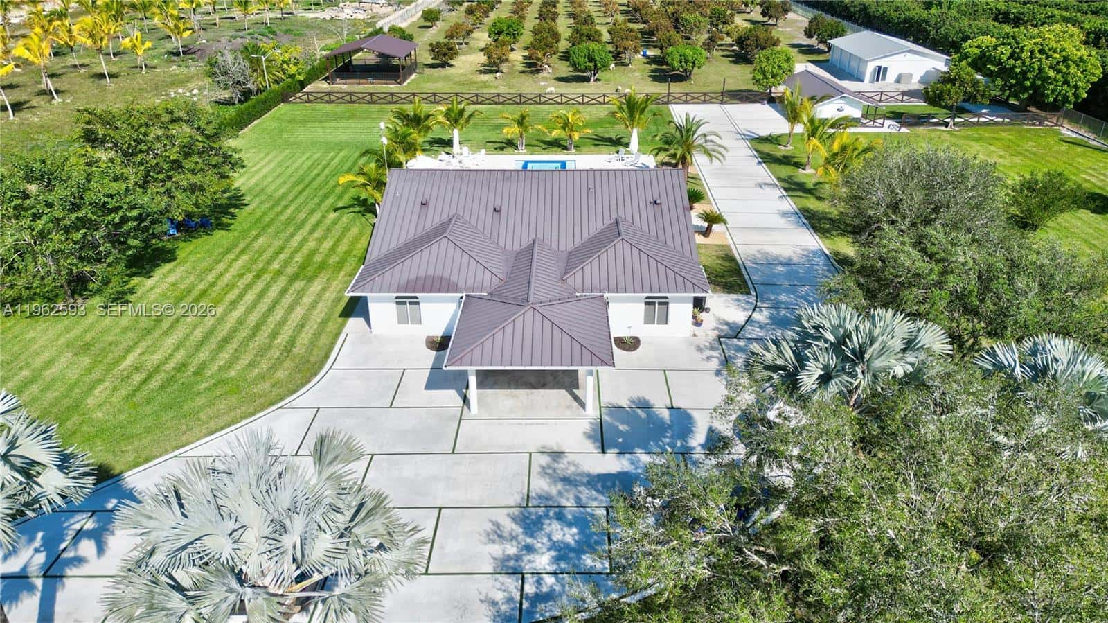 20407 SW 226th St, Homestead FL 33170