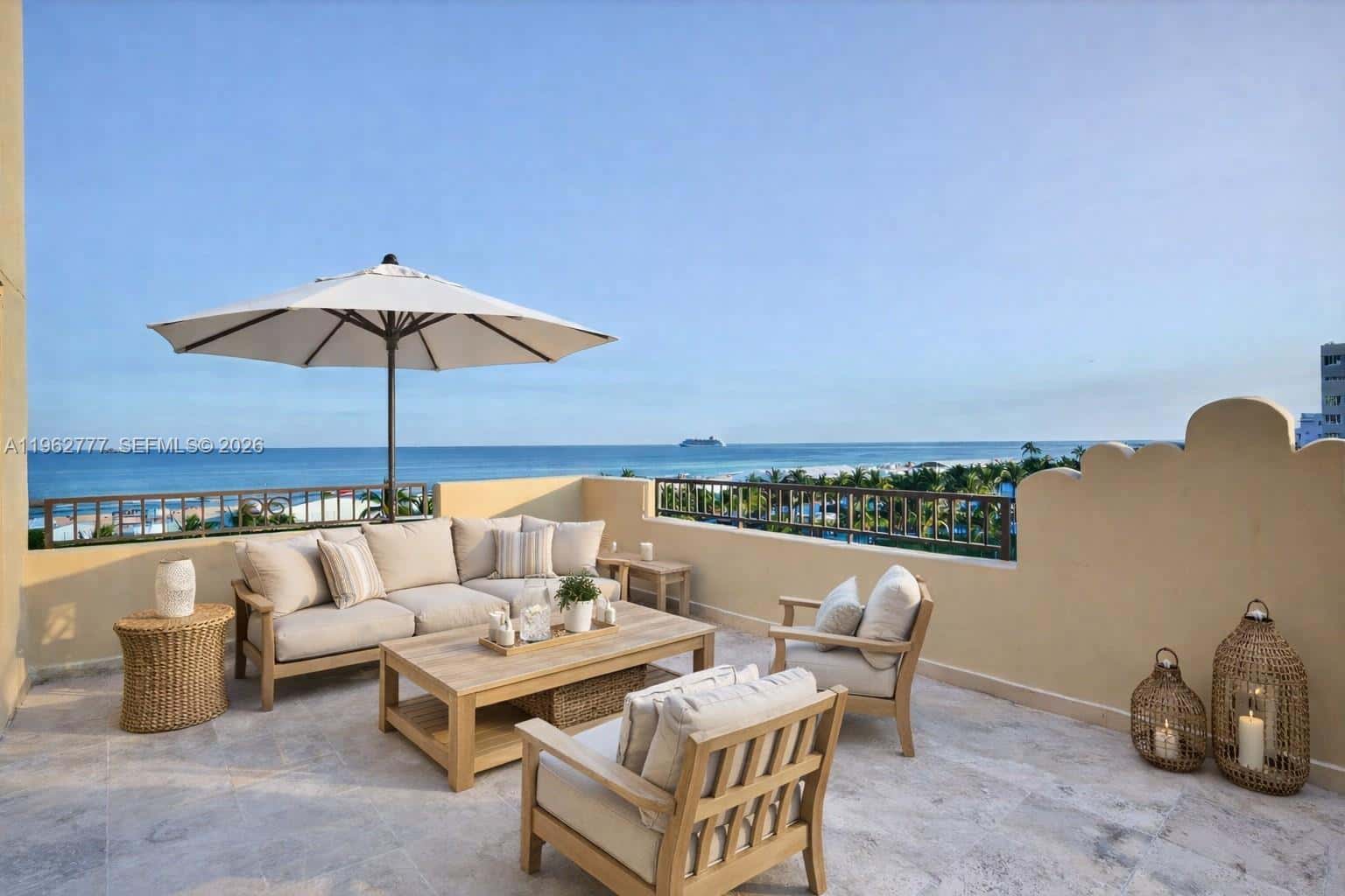 1330 Ocean Dr, Miami Beach FL 33139
