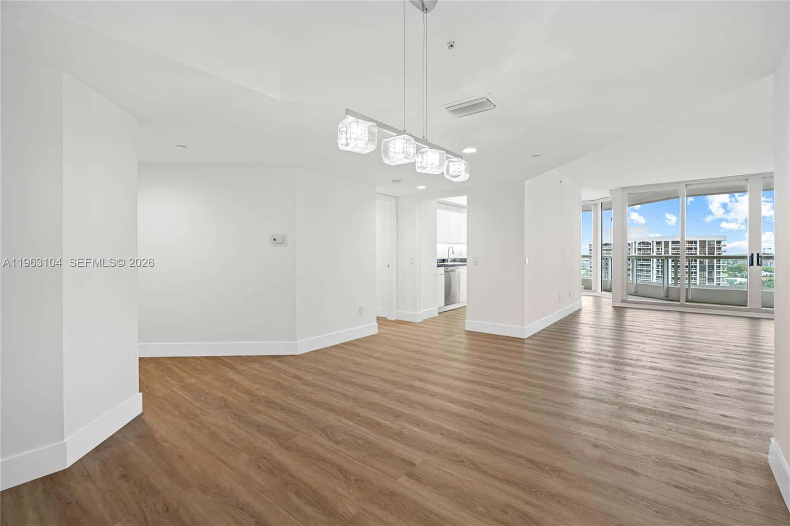 21055 Yacht Club Dr # 1903, Aventura FL 33180