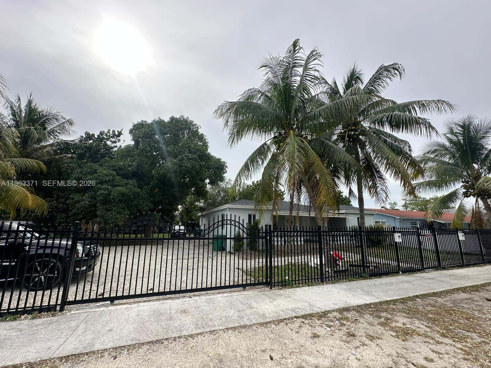 1128 NW 101st St, Miami FL 33150