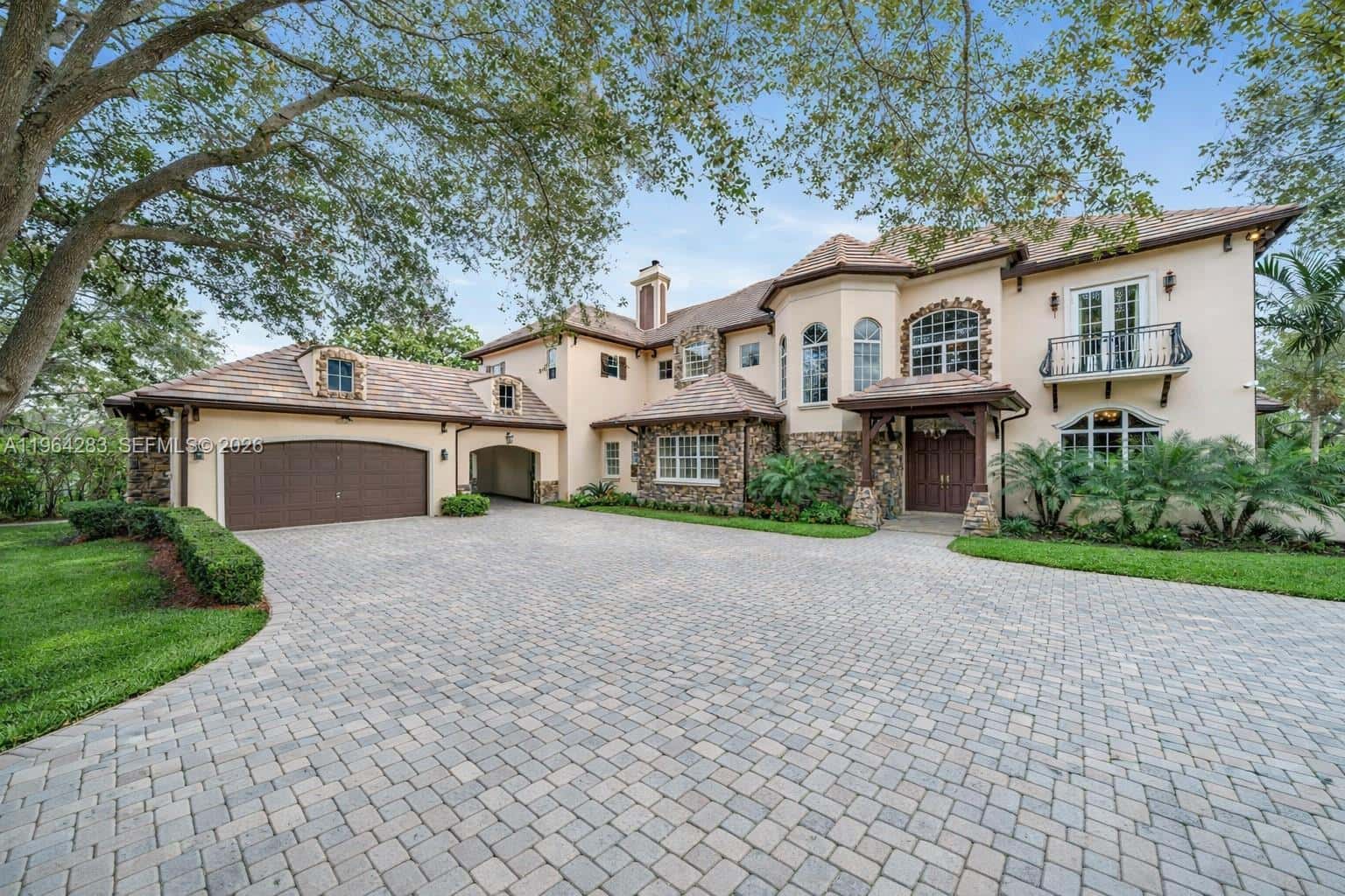 12270 SW 45th St, Miami FL 33175