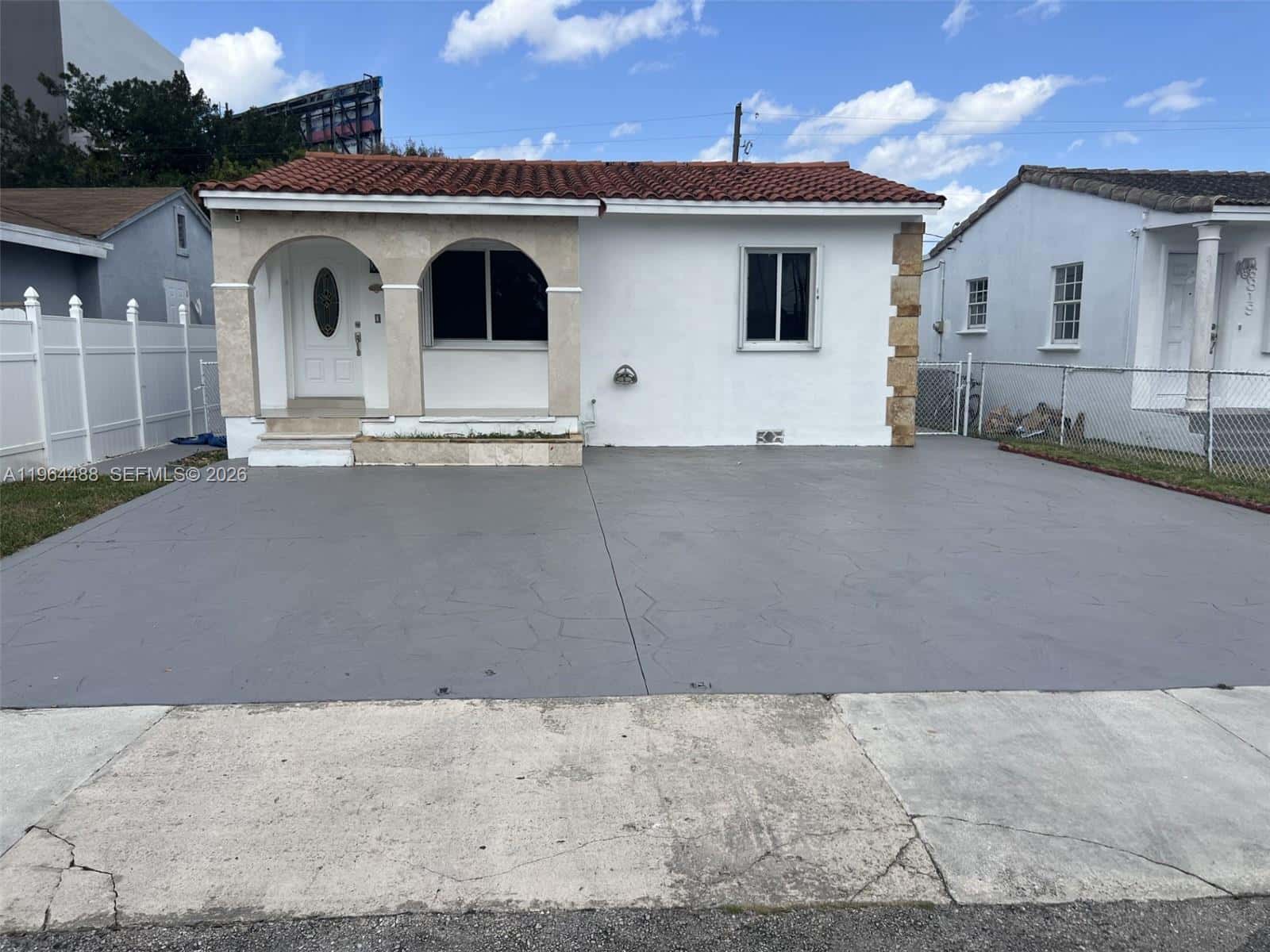 6823 SW 25th St, Miami FL 33155