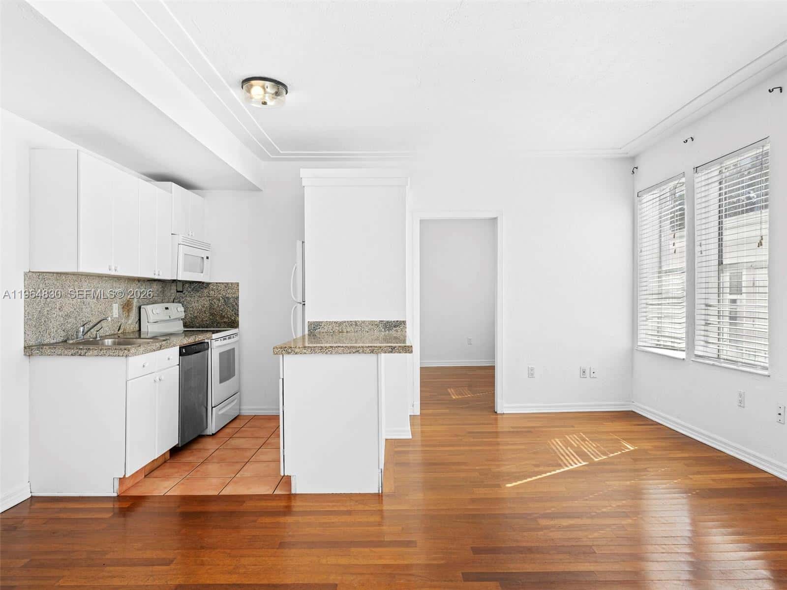 1027 Pennsylvania Ave # 206, Miami Beach FL 33139