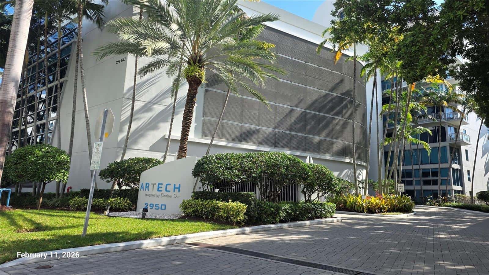 2950 NE 188th Street # 110, Miami FL 33180