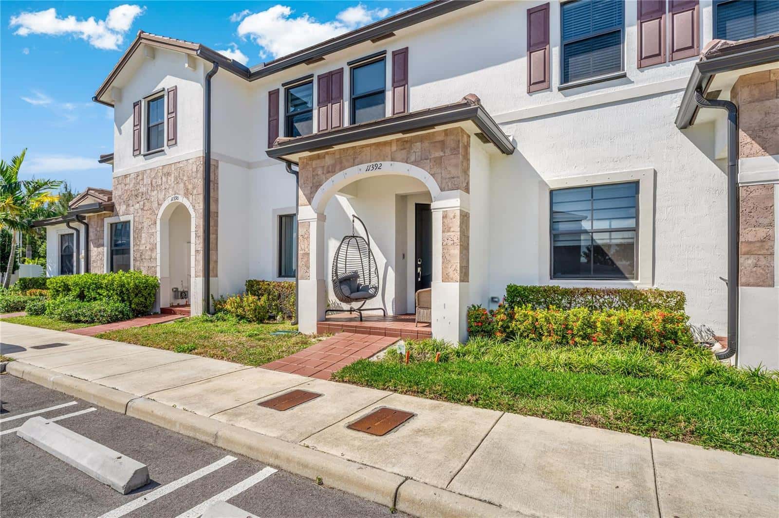 11392 W 34th Way, Hialeah FL 33018