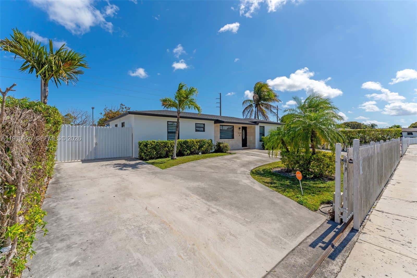 25435 SW 127th Ct, Homestead FL 33032