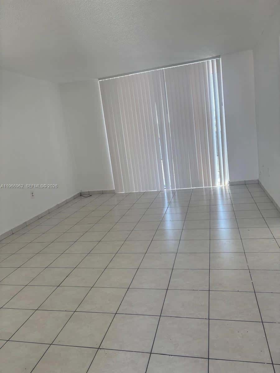 19715 SW 114th Ave # 352, Miami FL 33157