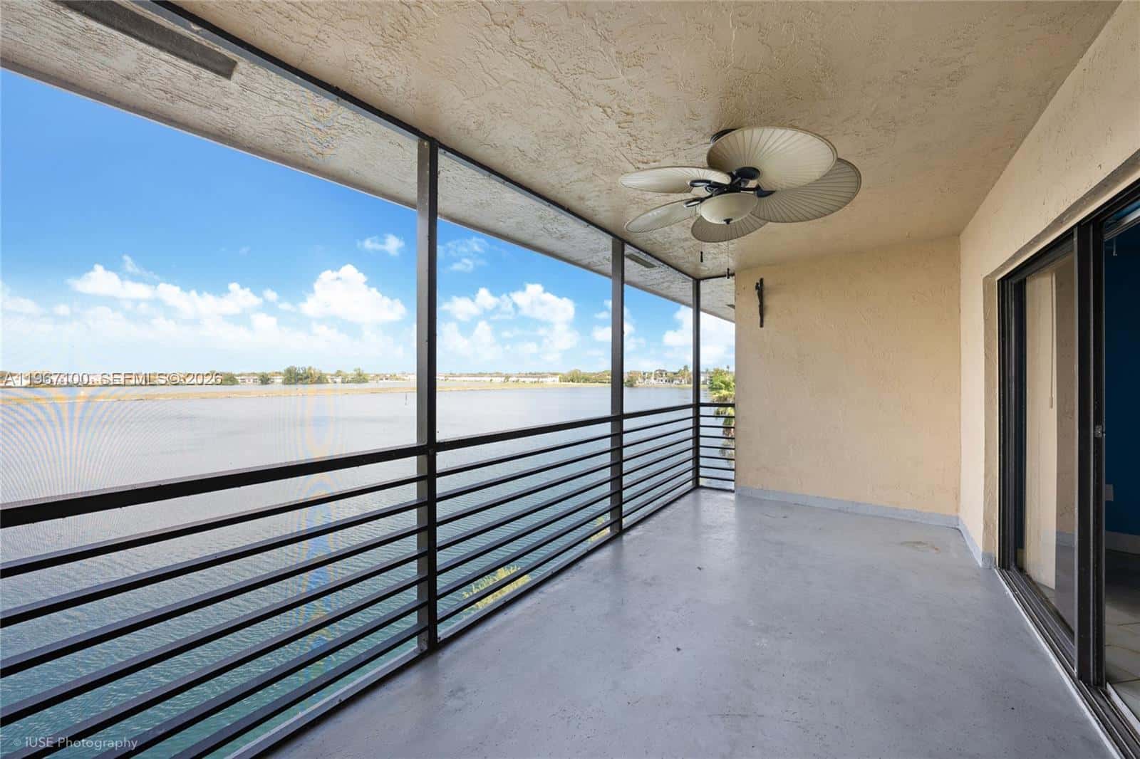 471 Ives Dairy Rd # 3, Miami FL 33179