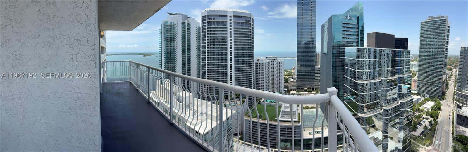 1200 Brickell Bay Dr # 3923, Miami FL 33131