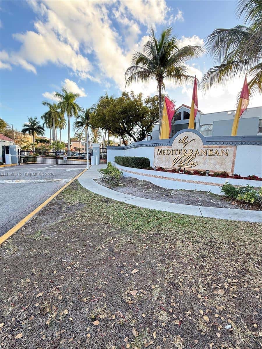 6272 NW 186th St # 301, Hialeah FL 33015