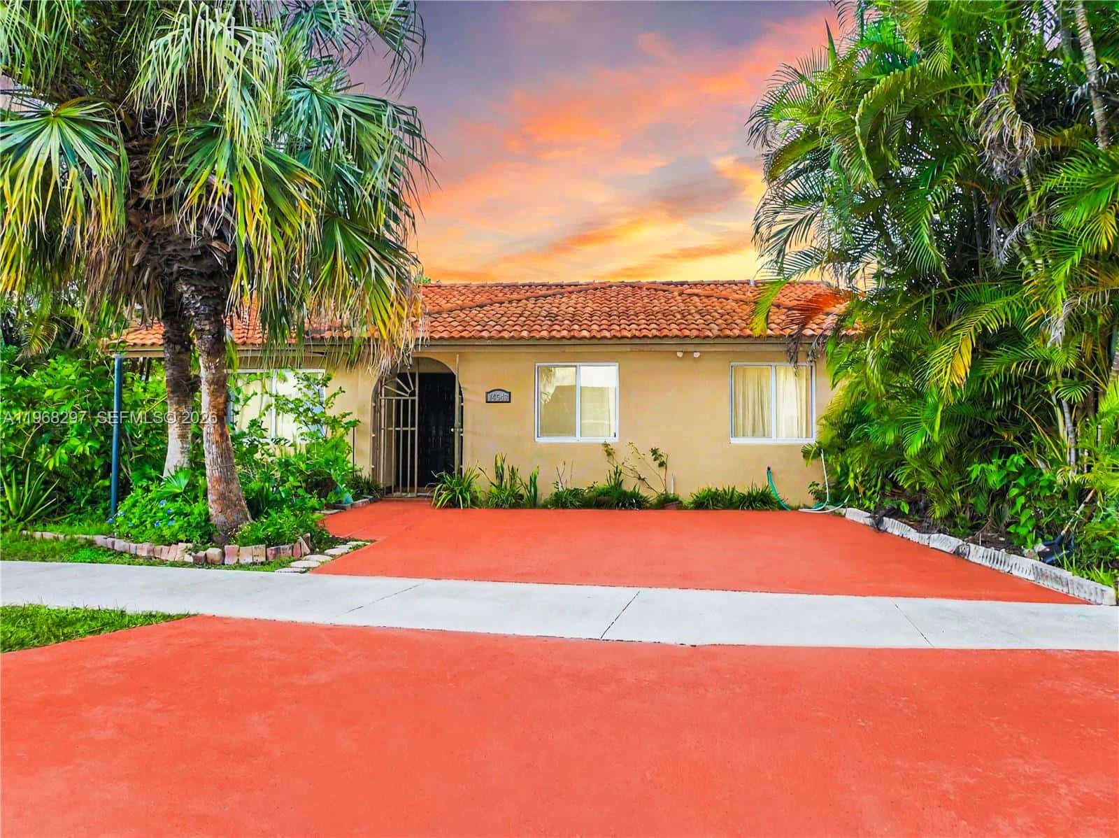 14543 SW 97th St, Miami FL 33186