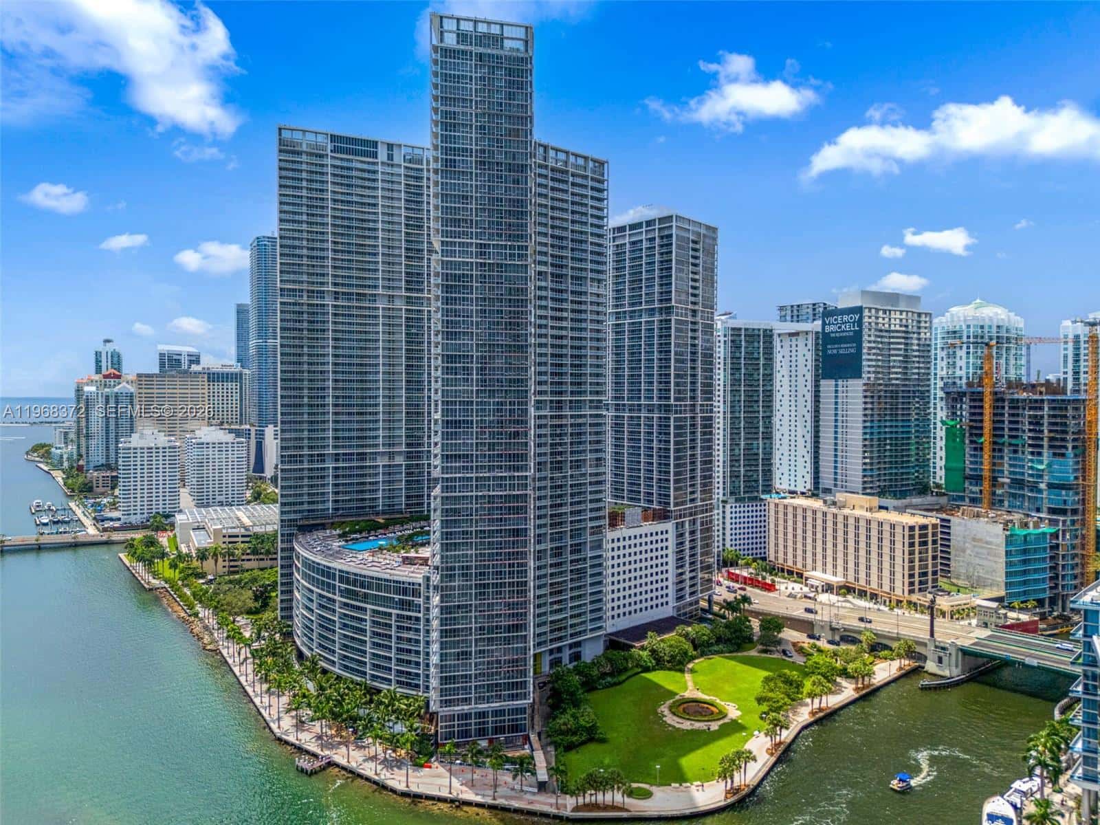 495 Brickell Ave # 905, Miami FL 33131