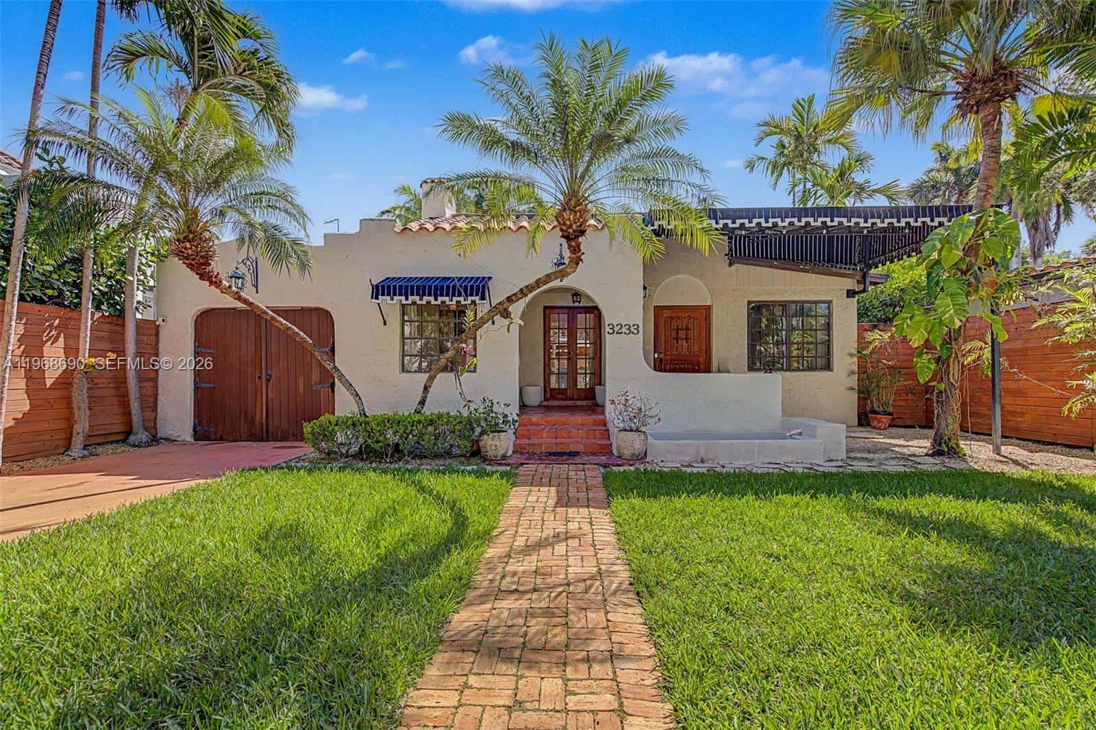 3233 Crystal Ct, Miami FL 33133