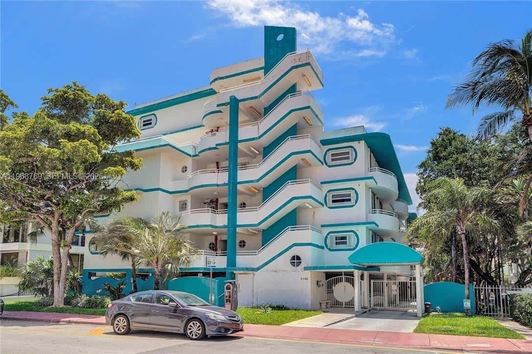 9156 Collins Ave # 204, Surfside FL 33154