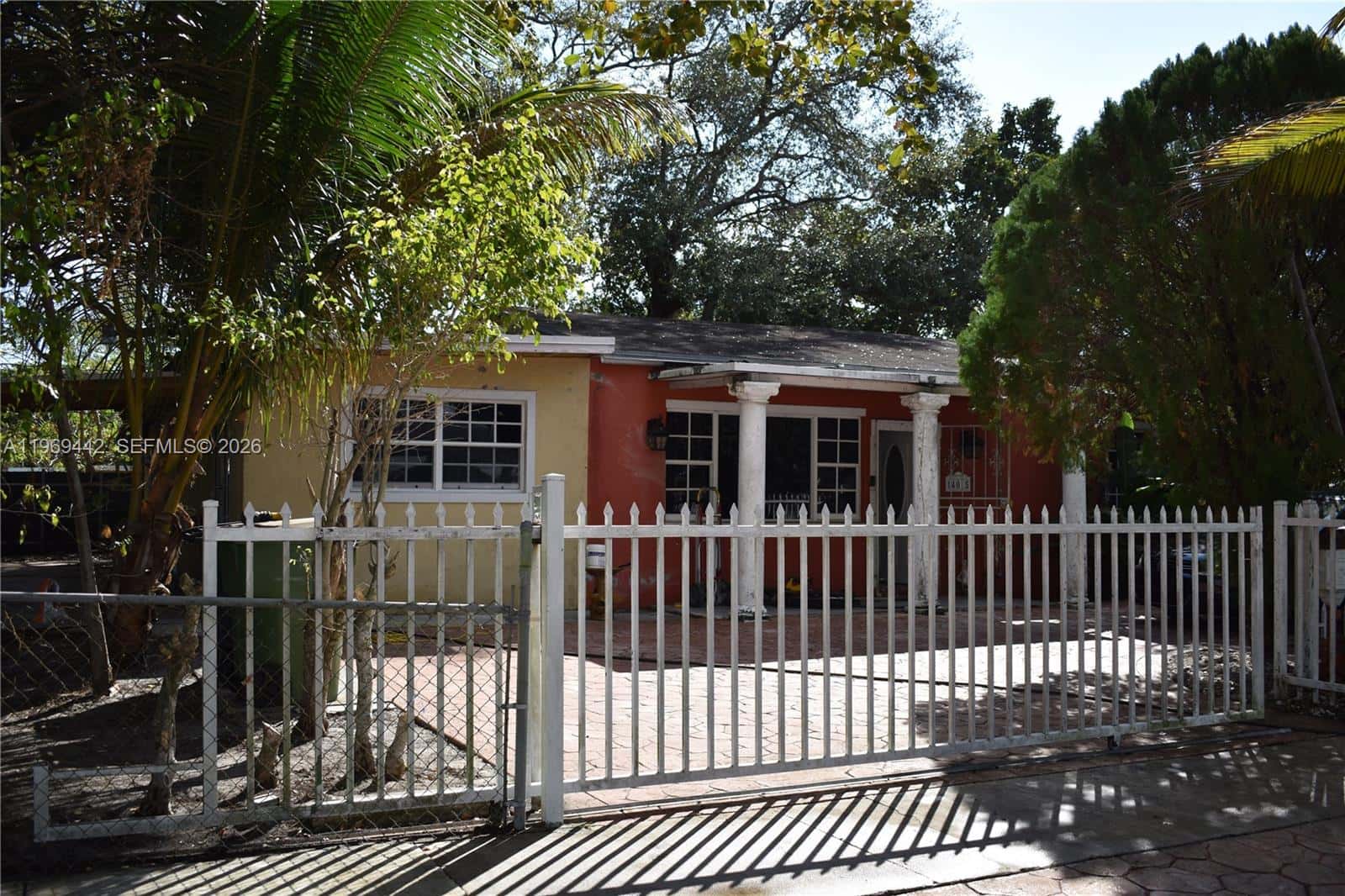 14015 NE 11th Ave, North Miami FL 33161