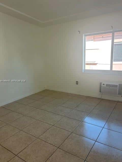1795 Calais Dr # 1, Miami Beach FL 33141