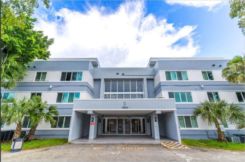 14820 Naranja Lakes Blvd BLDG 5, Homestead FL 33032