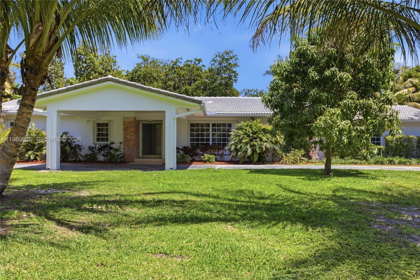 14721 SW 67th Ave, Coral Gables FL 33158