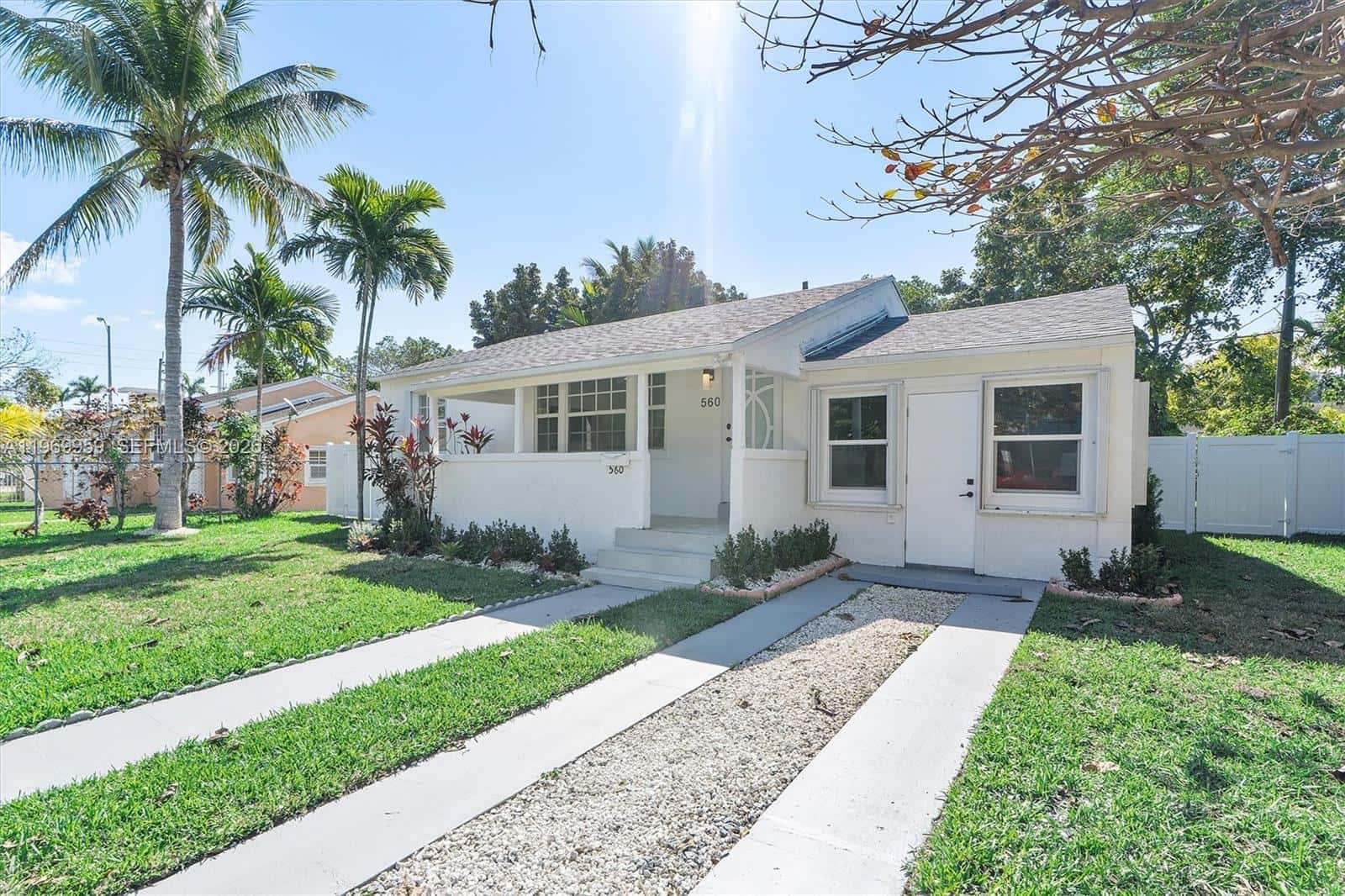 560 NE 110th Ter, Miami FL 33161
