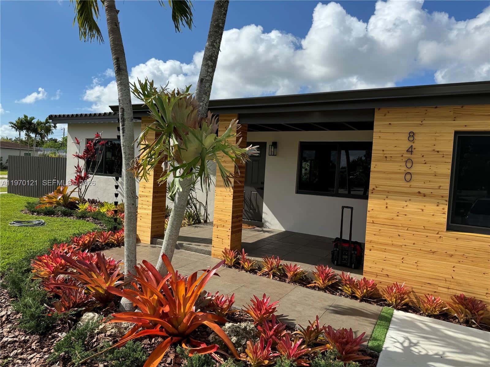 8400 SW 46th St, Miami FL 33155